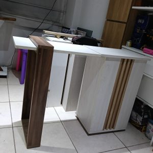 Mesa multiuso plegable